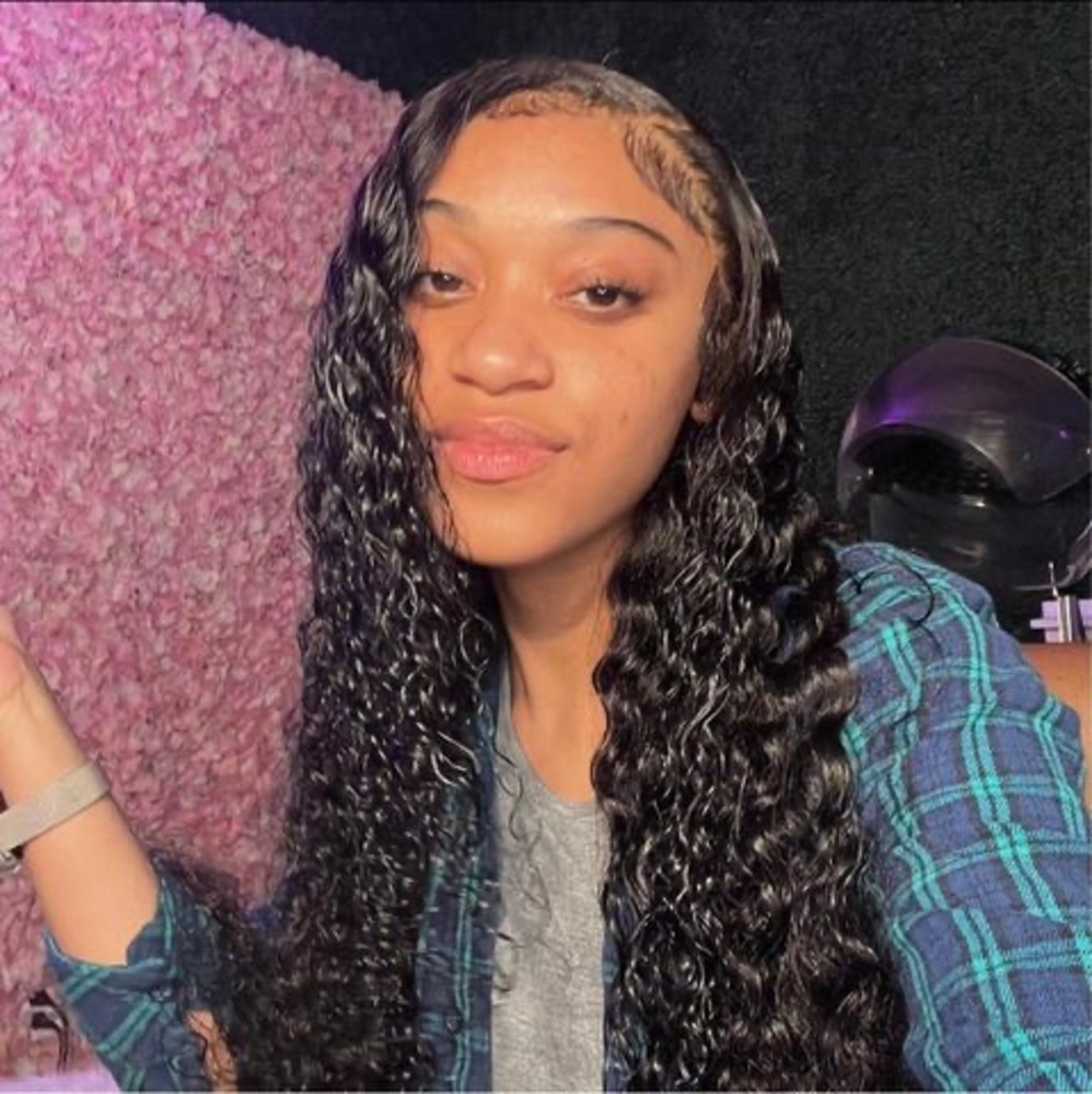 Meet your Posher, Kasey